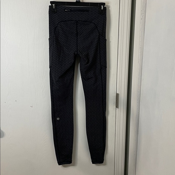 Lululemon Speed Up Tight 28" Score Jacquard Black Luna Size 4 - Picture 2 of 13